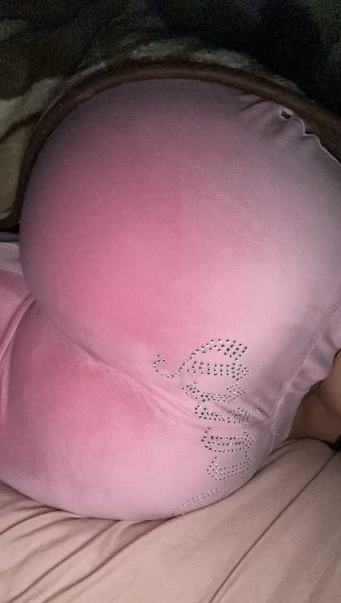 Sweet39626461's tweet photo. Hmu for new contents🥰🍒 https://t.co/6esBzrIpjv