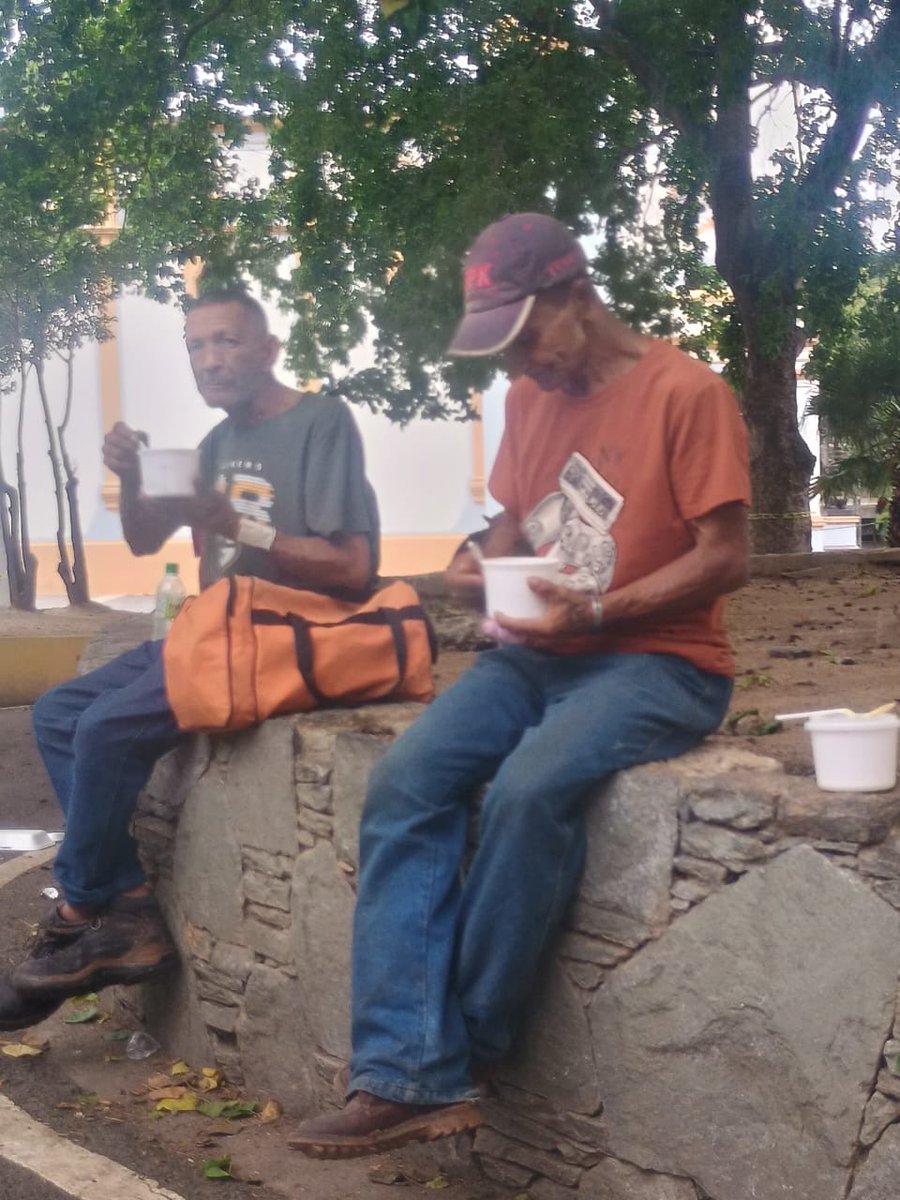 KarttosI's tweet photo. Panteón Nacional Caracas https://t.co/4n0eyfhMH6