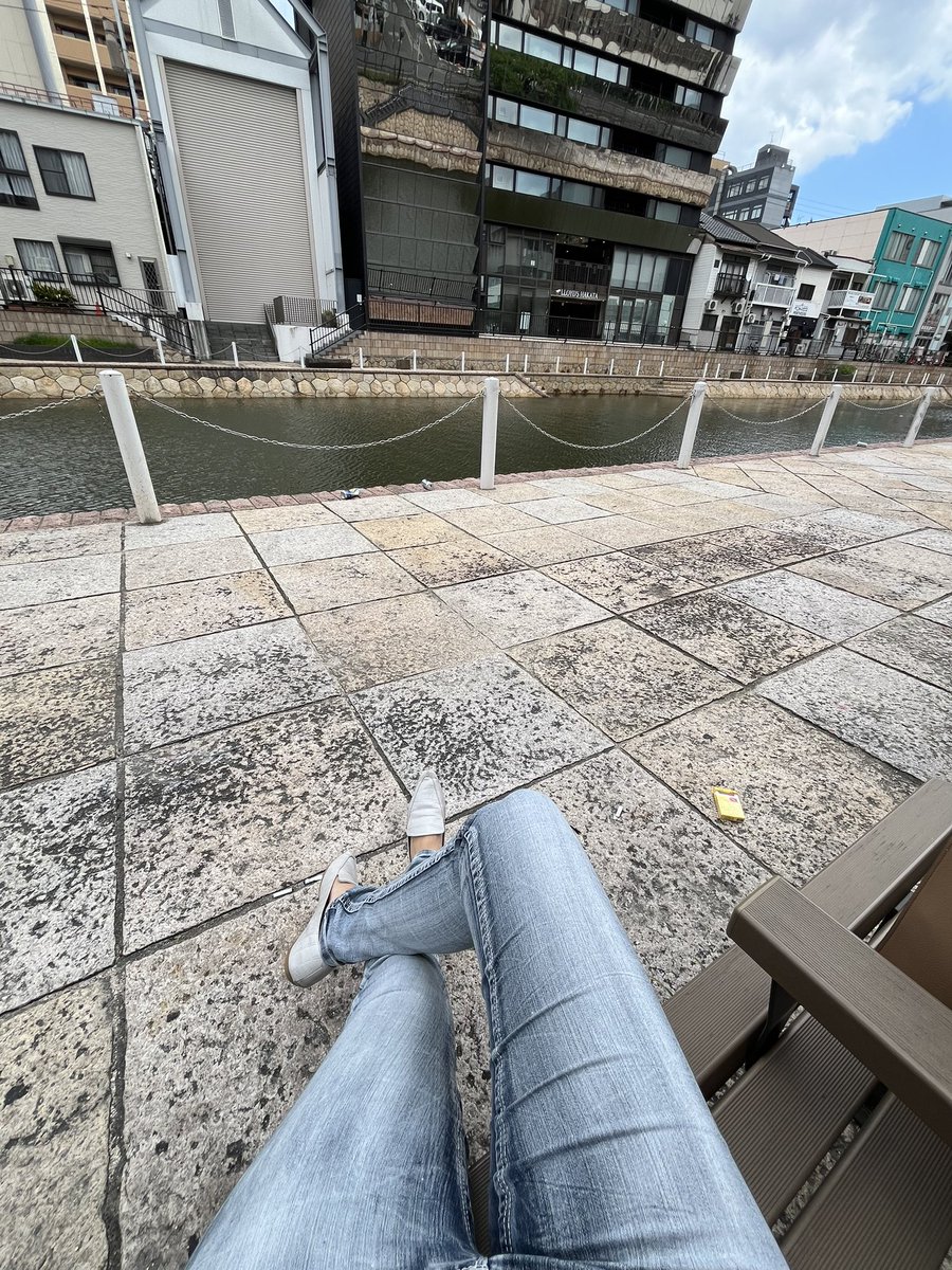 Reiiii889's tweet photo. 「貢ぎマゾを名乗るくせに『いくらですか？』から始まる人、本当に多いね。
その時点で献身じゃなくて条件交渉なのよ。

結局は自分が出せる範囲しか出したくない、自分が損したくない、それだけ。

それでよく貢ぎなんて言葉を使えるなって思う。
しかもいきなり金額を聞いてくる無礼さまでセット。 https://t.co/Mi9t0fhuUt