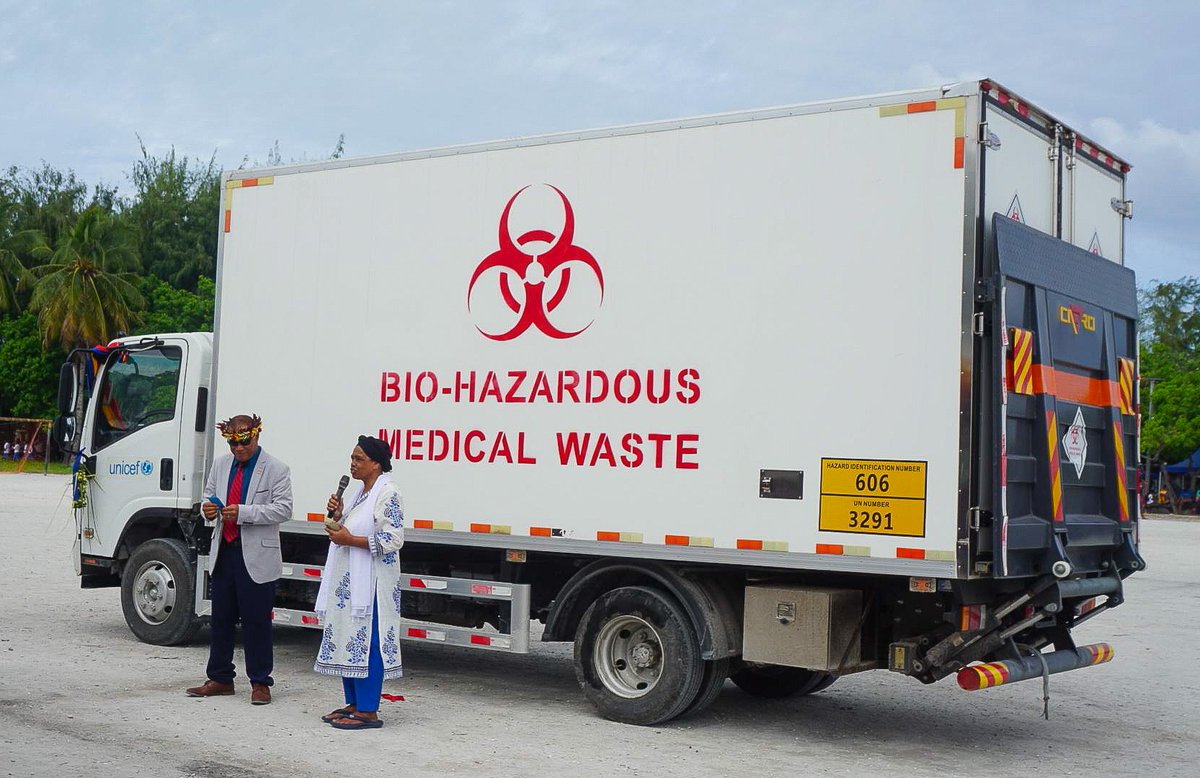 UNICEFPacific's tweet photo. A safer, healthier future for Kiritimati Island! 🇰🇮

UNICEF, with support from @JapanGov, has handed over a specialised medical waste truck to the Ministry of Line &amp; Phoenix Islands Development to strengthen the safe collection, transport &amp; disposal of hazardous healthcare waste. https://t.co/Zx9ZRAOR3s