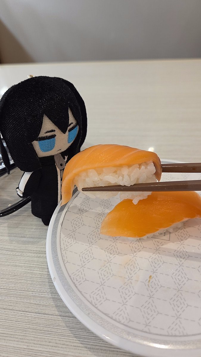 black_sushishoo's tweet photo. ブラック★ロックシューター　お寿司🍣 https://t.co/rkeBd0TVn7