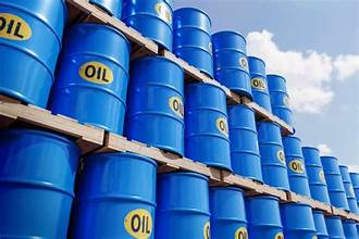 assetyogi's tweet photo. Where Does Your ₹106/Litre Petrol Bill Go?

Crude Oil &amp; Refining: 55%
Centre + State Taxes: 38%
Dealer Commission &amp; Logistics: 7%

This means that out of every ₹106 you pay, around ₹40 goes towards taxes.

Source: ClearTax

#crude #OilTanker #petrol https://t.co/NfBkgwHdwa