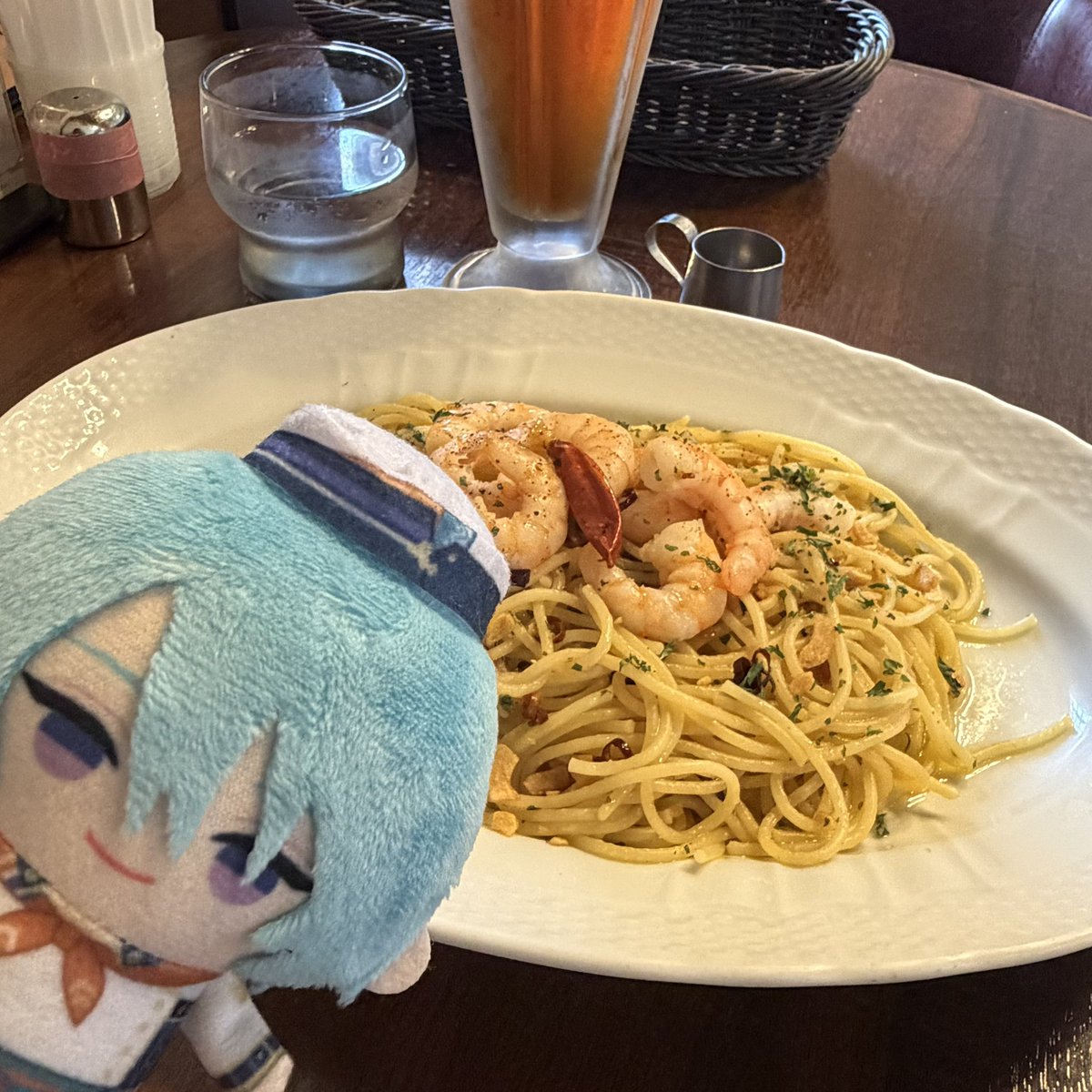 s__hjsam's tweet photo. 昨日誕生日だったトラも一緒に https://t.co/Oo0xa4v1jg