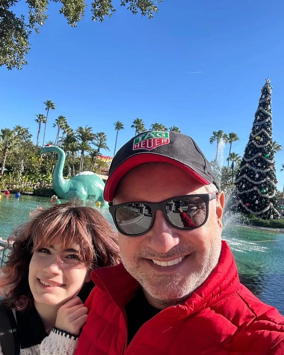 Mira_sam22's tweet photo. Today has become the darkest day of my life. I woke up to check on my only child, Janet, and found her lifeless in her room. For eight long months, she fought a relentless battle against a brain tumor with remarkable courage, but today she took her final breath. My world has fallen apart, and the heartbreak of losing her is indescribable. 💔