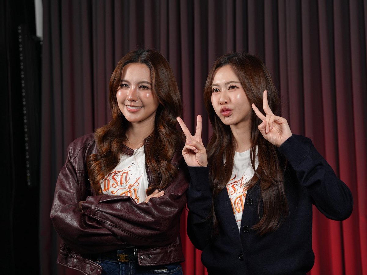 4elementsGL's tweet photo. ภารกิจ Pass Tour แรกจบไปแล้วขอบคุณรายการ Ch7HD Drama Society Live สำหรับการต้อนรับน้ำหนึ่งเนยในวันนี้นะคะเดี๋ยวไปเจอกันต่อในรายการถัดไปน้าาา💗✨

#โซ่รักอัคนี
#4Elements #บ้านวาทินวณิช
#NorthStarEntertainment https://t.co/D6LfDxn26f