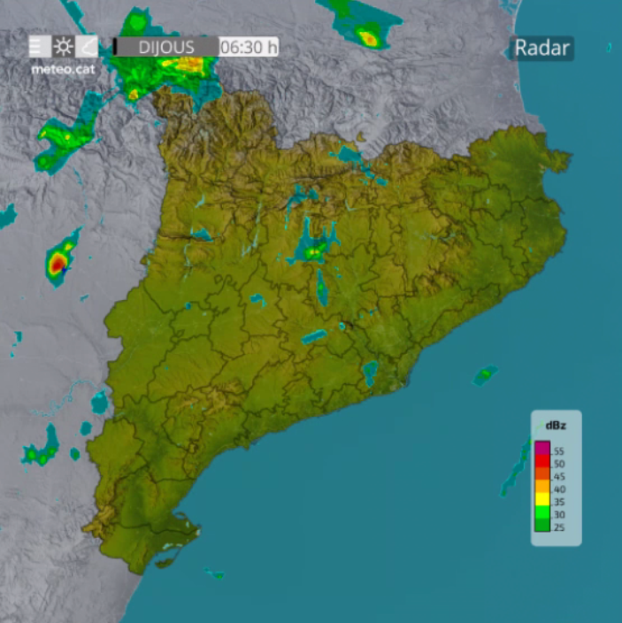 meteocat's tweet photo. Bon dia! Nit molt càlida a tot el país, amb una mínima que no ha baixat dels 26,9 ºC a Tàrrega (l'Urgell) o dels 26,2 ºC a Riba-roja d'Ebre (la Ribera d'Ebre).
També destaquen alguns ruixats dispersos, sobretot al Pirineu de Lleida, on porten certa activitat elèctrica. https://t.co/SpHso3r1fU