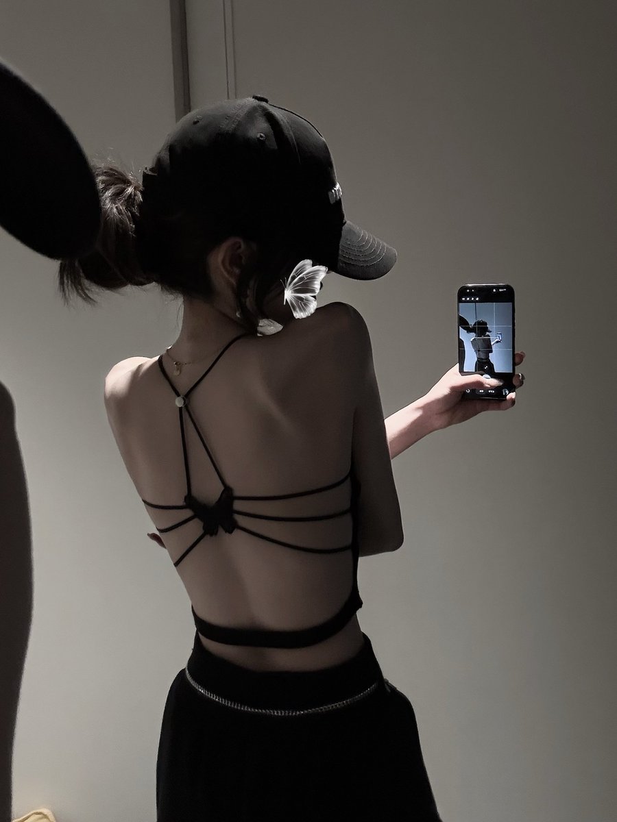 oyasumimaaka's tweet photo. EDGEの効いたNEW COLLECTION

MIMI EDGE

07.16 21:00~ https://t.co/1F8Wp1K902