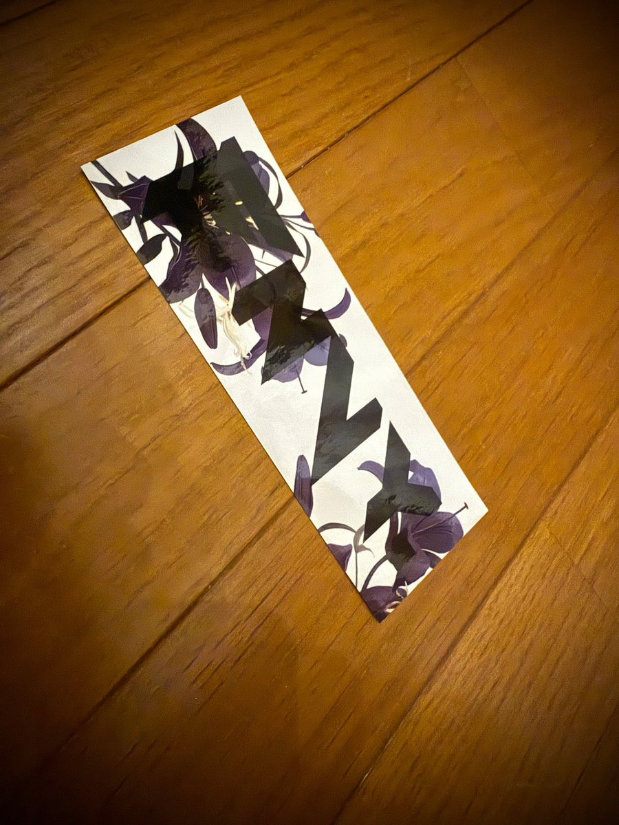 Envy99shit's tweet photo. 構想は練るけど、実行するやる気が起きないのでやる気を起こすためにプレゼント企画をします(唐突)

リポスト、フォローしてくれた中から抽選で2名様に"ダウナーお姉さんだいすきクラブ カッティングステッカー"と "Black Lily 箱ステ"のセットをプレゼントします

7月25日〆です❗️ https://t.co/CGlB31Heop