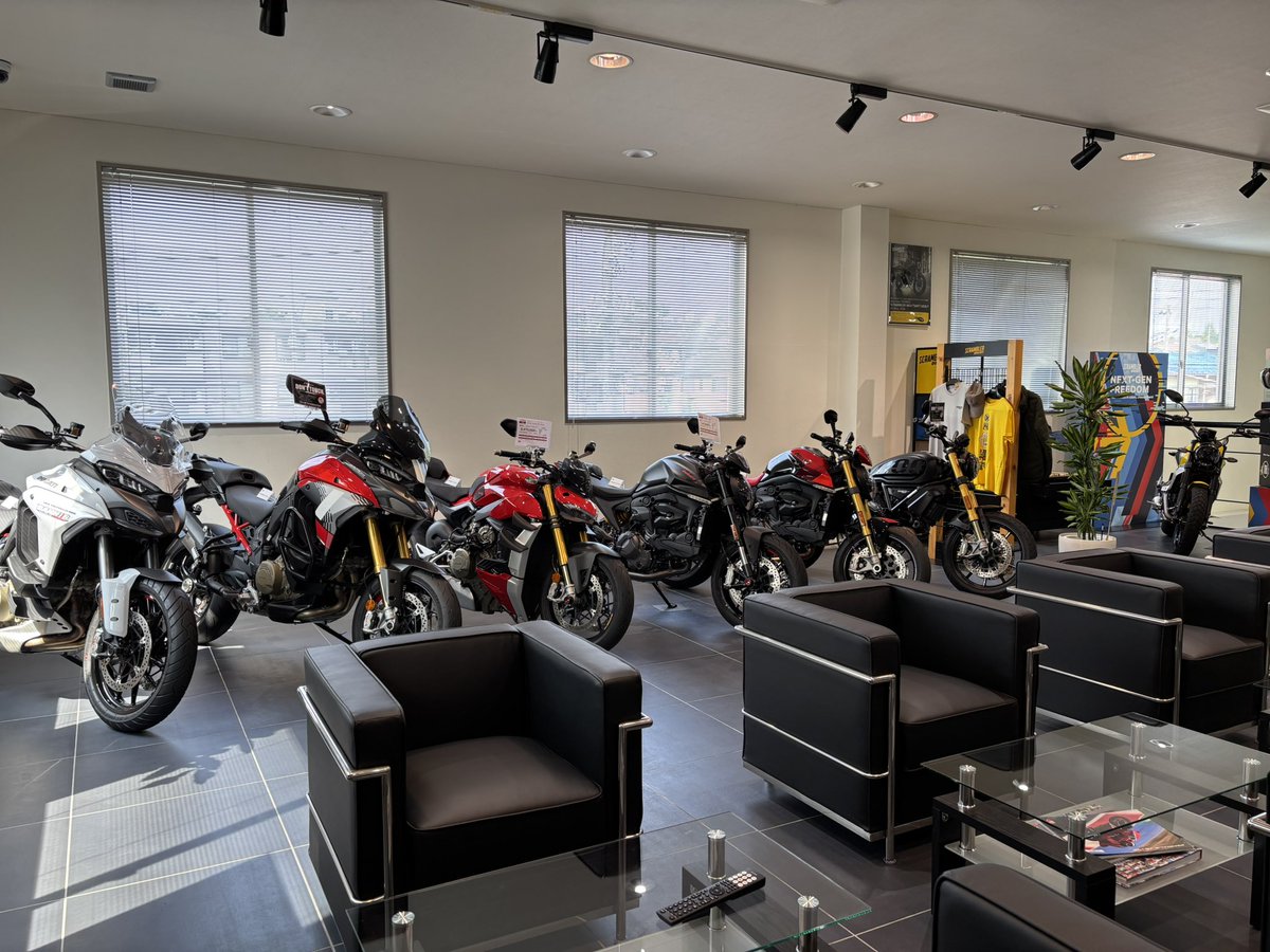 MotoCRAZY tweet media