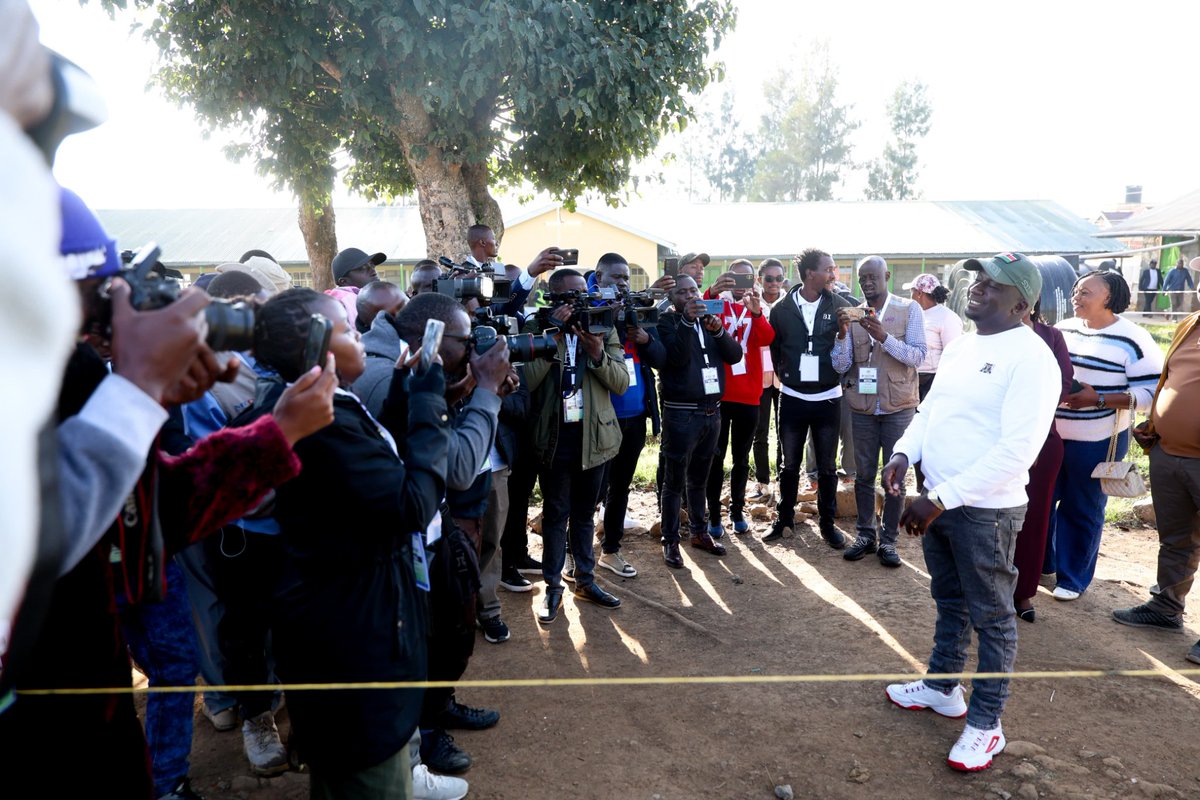 ViceSuprem9190's tweet photo. Today is the day Olkalou decides to shine with UDA Candidate Muchina #OlkalouDecides https://t.co/dOv2ijZTrR