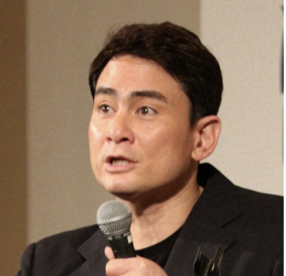 tourouken555's tweet photo. 郷に入っては郷に従え、と思う人✋

野口健さん：

「アフガニスタンで、
異教徒であるヒンドゥー教の子どもに、
牛肉抜きの献立を作りますか？ 

自国でやらないことを
他国に強要するイスラム教は図々しい。」 https://t.co/Y5YbcRXDhN