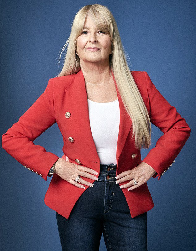 PoopsnoopEditor's tweet photo. Poopsnoop founder, tech entrepreneur at 70 Shirley Yanez @Stylishchick My Story In The Daily Mail : How I Lost My Fortune And Bounced Back https://t.co/gLX8EAYOd5 #dailymail #femail #media #poopsnoop #shirleyyanez https://t.co/TLs6GmAJRz