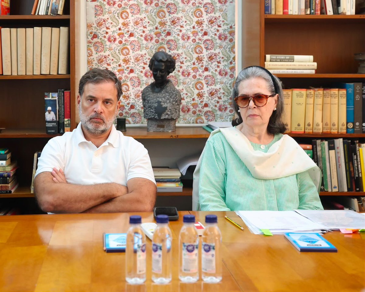 kcvenugopalmp's tweet photo. Under the leadership of CPP Chairperson Smt. Sonia Gandhi ji, INC President Sh. Mallikarjun @kharge ji and LOP Sh. @RahulGandhi ji, attended the Congress Parliamentary Party strategy meeting to discuss our party’s plan of action for the upcoming Monsoon Session of Parliament.

We will be raising critical issues in this session - including the massive theft at the Ram Temple, the fiascos in the NEET and CBSE examinations, the E20 scandal that is destroying cars and bikes all over India, and other pressing concerns of the common Indian citizen. 

There is widespread anger among the people. We will continue to be the voice of that anger on the floor of Parliament come 20 July.
