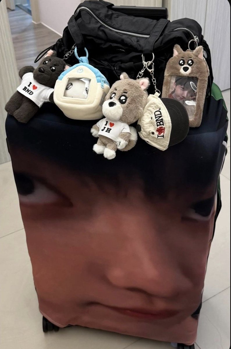 nxmsuu_'s tweet photo. just saw this on threads IM CRHING https://t.co/TdZ39bpdoJ