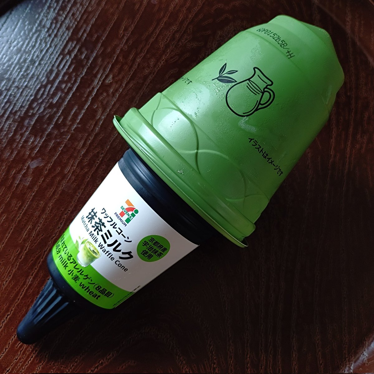 1000good's tweet photo. 今日のアイス
 #セブンイレブン
 #ワッフルコーン抹茶ミルク
 #アイスミルク
 #175ml
 #284kcal
 #赤城乳業株式会社 https://t.co/hUI7HkGSGK