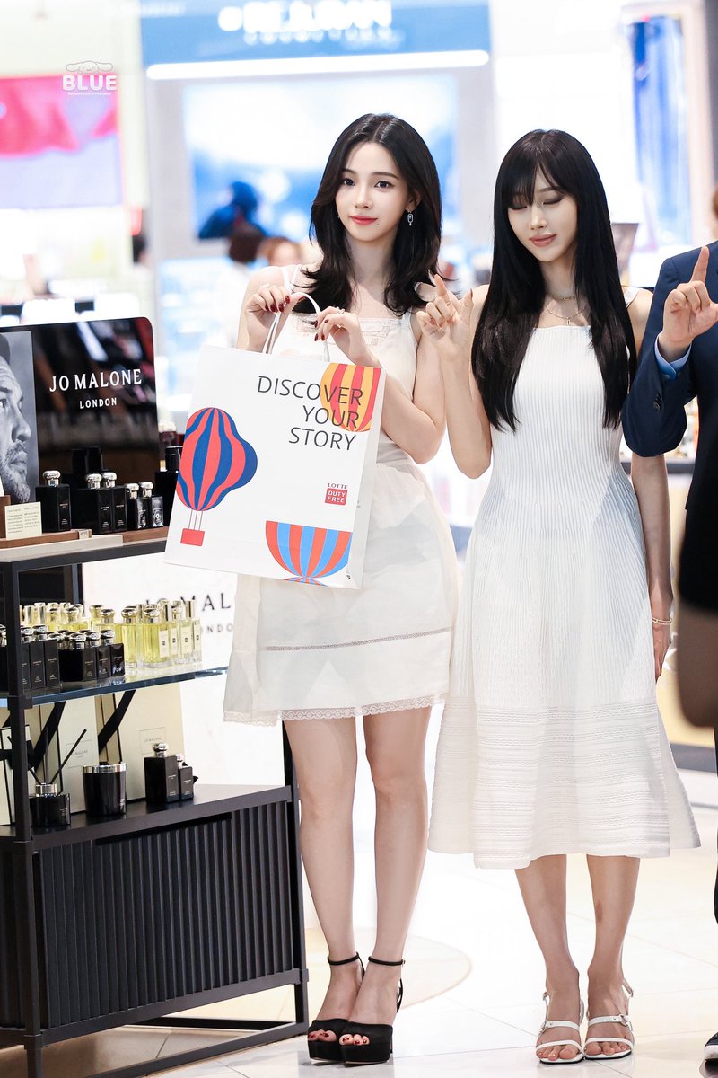 blue_karina_'s tweet photo. 260716 ICN

#aespa #에스파 
#Karina #카리나 https://t.co/YOsriHitVC