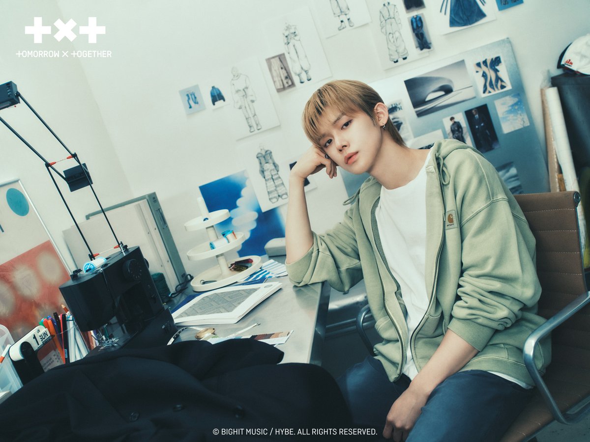 TXT_bighit_jp's tweet photo. 『TOMORROW X TOGETHER JAPAN OFFICIAL MAGAZINE 2026』
SOOBIN🐰YEONJUN🦊ティザー写真先行公開！

対象者〆切まであと3日！

詳しくはこちら→https://t.co/YQ6Ug7ieyb

#TOMORROW_X_TOGETHER #TXT
#SOOBIN #YEONJUN #MOA_Membership https://t.co/rCVXb6pO2K