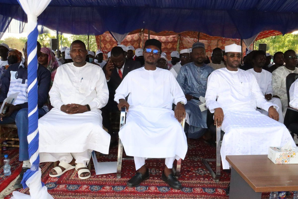 alwihdainfo's tweet photo. #ONAPE - #Tchad : 200 jeunes formés aux métiers du maraîchage ont été officiellement intégrés dans le cadre du PROJEV à N'Djamena. Cette initiative vise à lutter contre le chômage des jeunes et promouvoir les métiers verts. #PROJEV #Jeunesse #Maraîchage #EmploiDurable https://t.co/8IlOhJRP1h