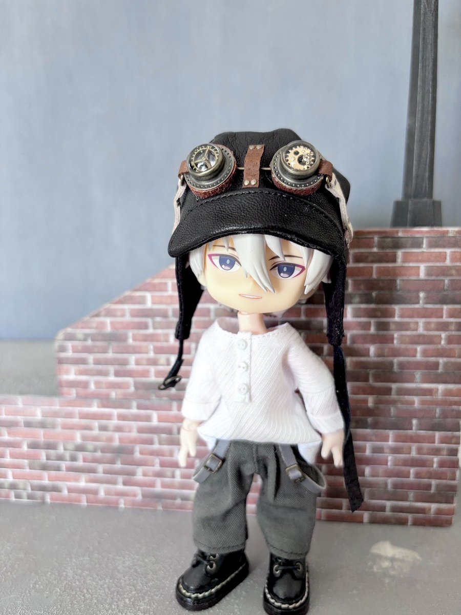 vialactea_mayu's tweet photo. 次回登場するアニマルフライト帽🎩初めて、お耳が選べるセミオーダーにしてみます✨
もちろんお耳なしのノーマルタイプもお選び頂けます👍　うさぎ・ねこ・いぬ・お耳なしの4パターンからお好きなデザインをチョイスしてください😁
更に、ゴーグル部分も⚙️がプラスされてちょっぴりゴージャスに😏 https://t.co/OwrfjTdWmQ