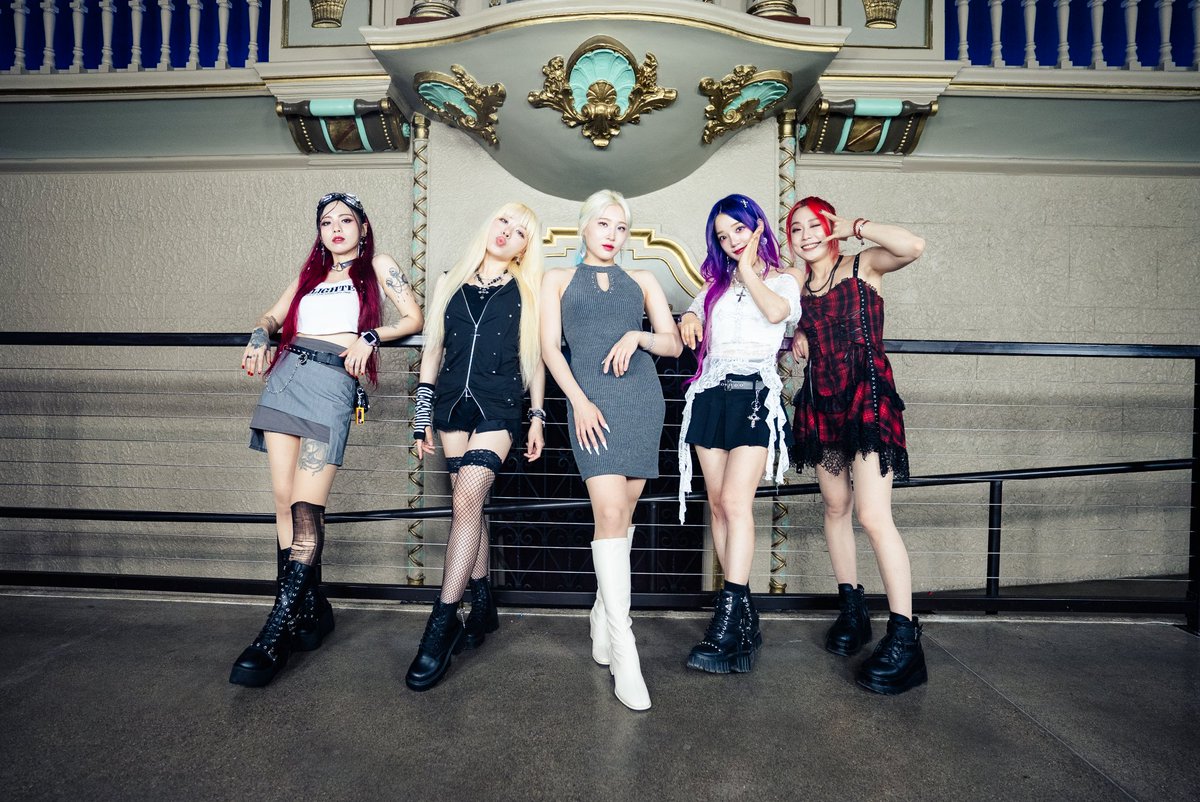 Rolling_Quartz's tweet photo. See you again Minneapolis Diadem
See you soon Chicago Diadem :)

[2026] NORTH AMERICA TOUR 🇺🇸 🇨🇦 July 15 - October 9 / Ticket: https://t.co/EQ9VsobFyn

💎❤️🇨🇦🇺🇲👑

#RollingQuartz #UStour2026 #CANADAtour2026 https://t.co/xkMcntZbjx