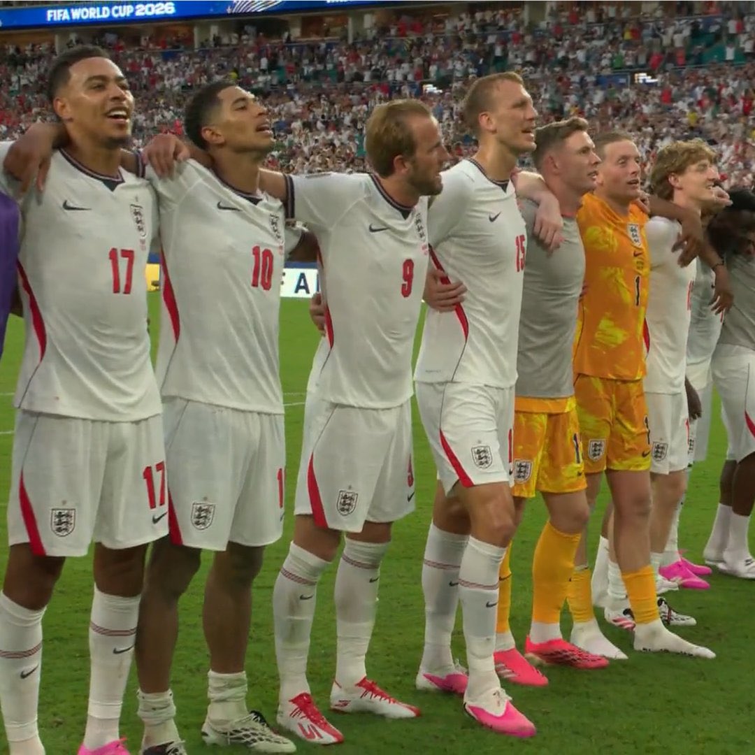 PauletteHamilto's tweet photo. Absolutely gutted, but what a journey it has been.

England gave everything and reached the World Cup semi-finals with passion, determination and pride. Thank you to the players, staff and supporters who stood behind the Three Lions every step of the way.

Heads held high. 🏴󠁧󠁢󠁥󠁮󠁧󠁿 https://t.co/8FnlrGIXBh