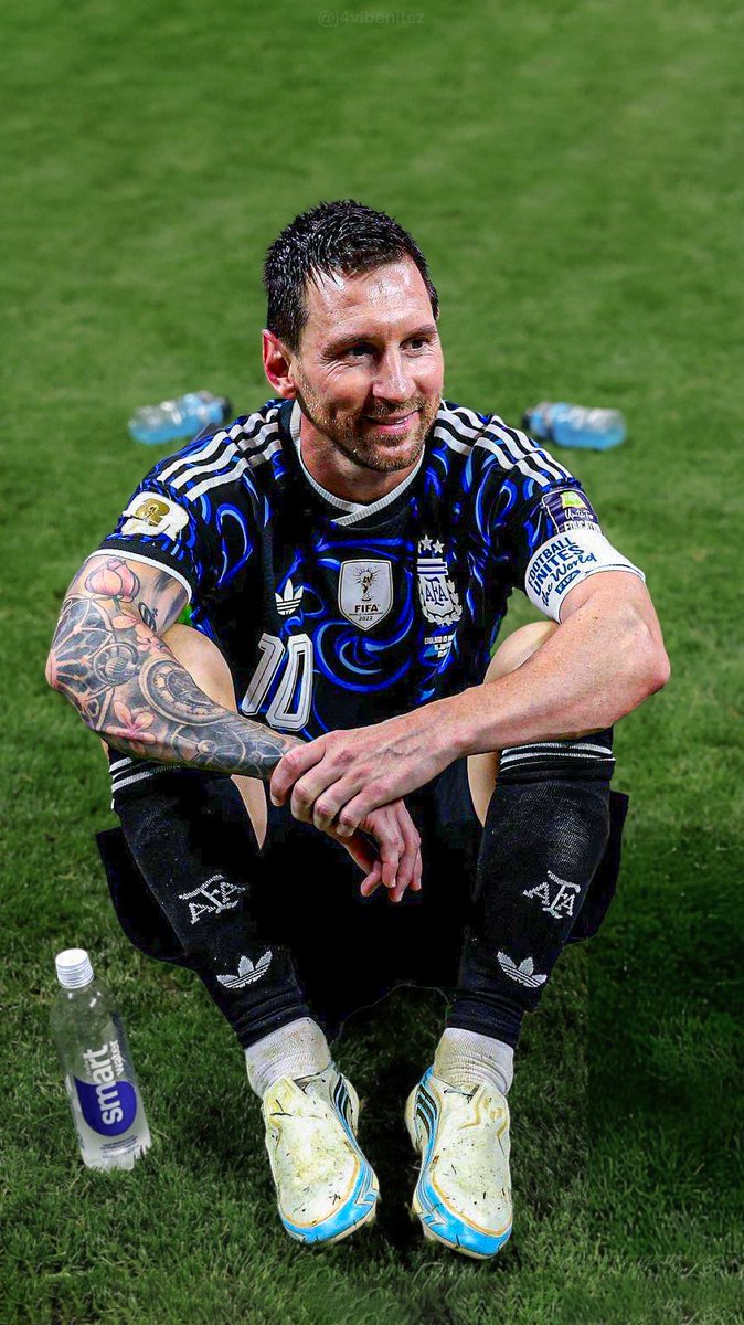 gache_'s tweet photo. Con 39 años:
7 partidos
8 goles 
5 asistencias (todas en KO).
No tengo palabras para describirlo ya. https://t.co/d83oGVlXbM