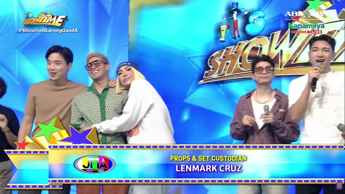 aboutkahel's tweet photo. shokyut!!

#ViceGanda | #ViceIon | #IonPerez https://t.co/Fr6MSypaTX