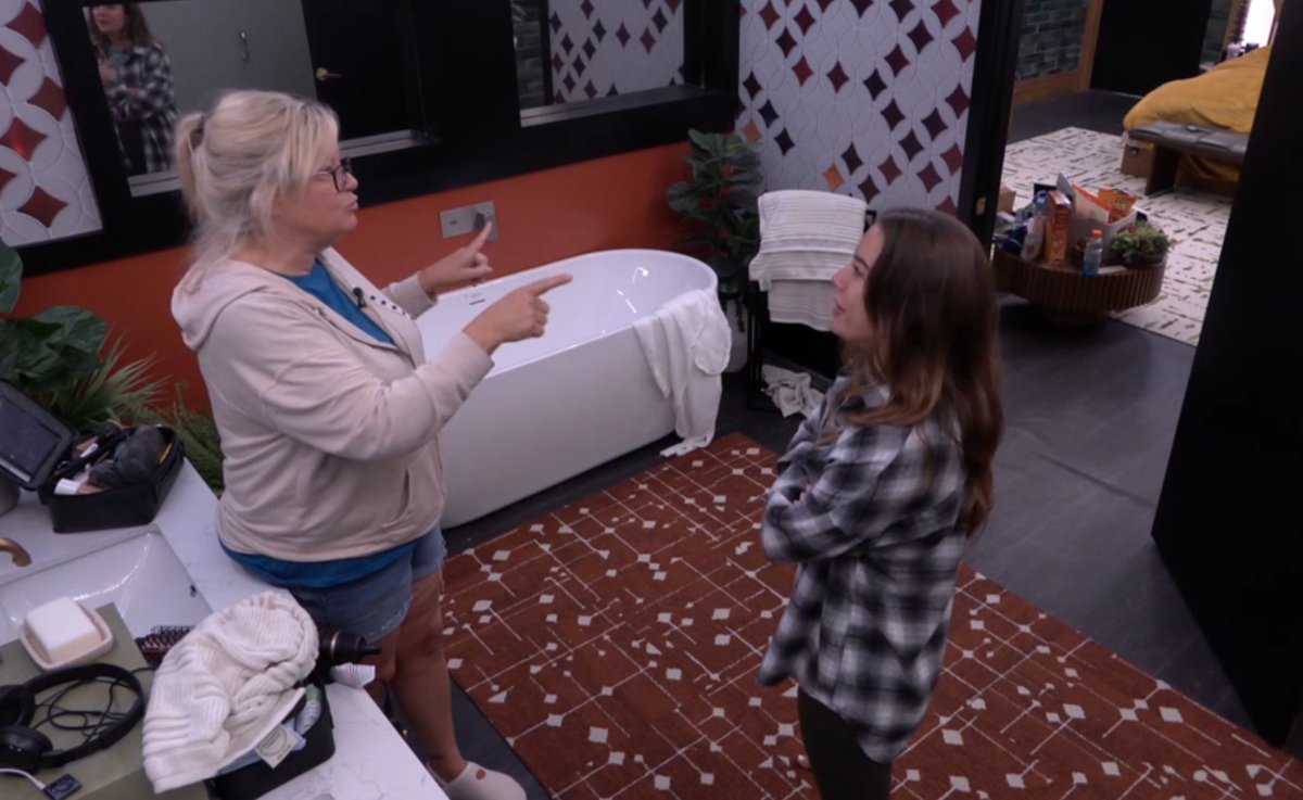 bibigbrother's tweet photo. Lmaooo I need a dedicated cam for them every time they’re in the same room #bb28 https://t.co/qDyQ0EaGf7