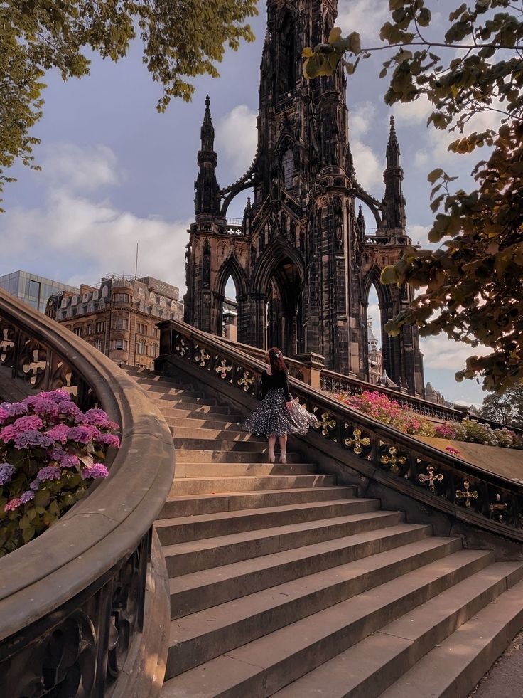 ____flowers__'s tweet photo. Edinburg, Scotland 🏴󠁧󠁢󠁳󠁣󠁴󠁿 https://t.co/e1YOPmc9TB