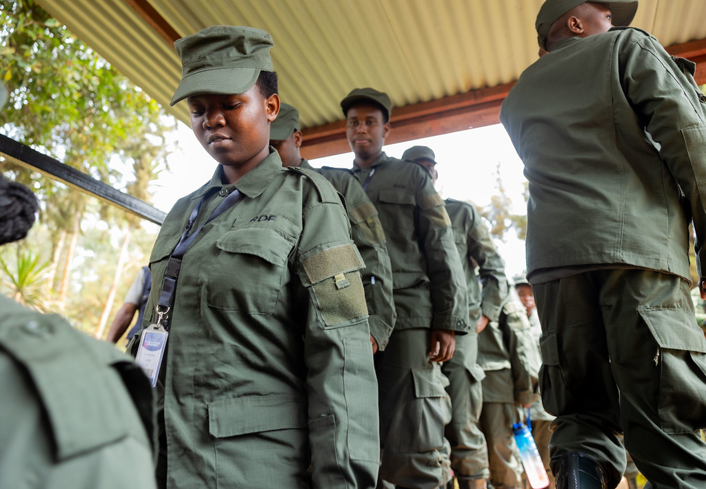 ThepeaceToday's tweet photo. Standing inside the modest underground shelters where decisions of Rwanda's liberation struggle were once made, 771 participants of 16th cohort of #Itorero #Indangamirwa on Wednesday, July, 15 came face-to-face with a chapter of history many of them had only encountered in books. https://t.co/RFdjxjL9d8