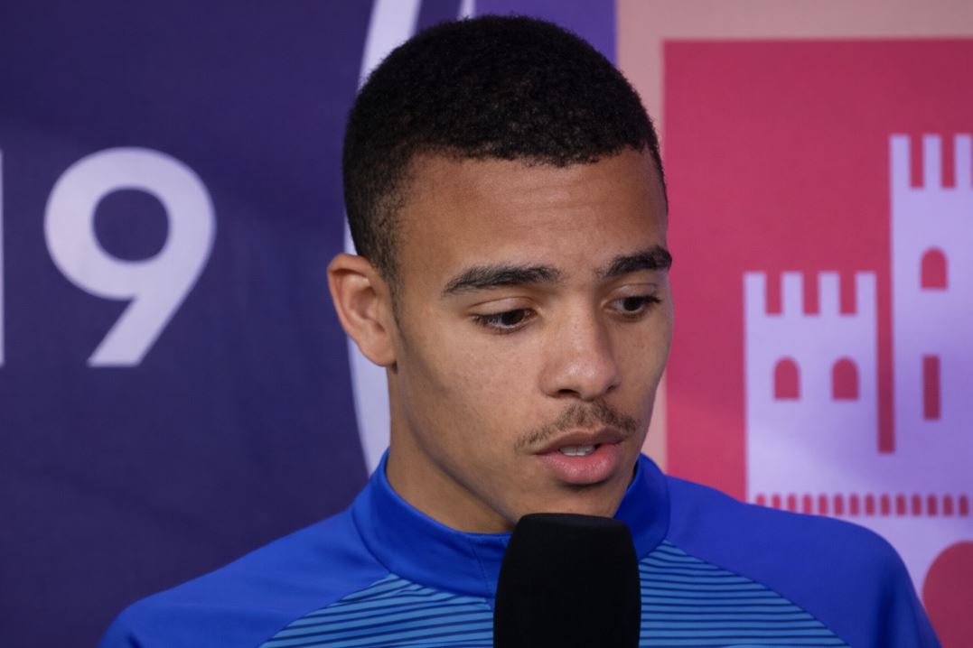FCMarseille's tweet photo. 💙🤍 Le message de Mason Greenwood aux supporters de l'OM.

Après son transfert officiel à Fenerbahçe, l'attaquant anglais a tenu à remercier Marseille sur Instagram.

🗣️ « Ce fut un vrai privilège de représenter ce club au cours des deux dernières saisons. Aux supporters, merci d’avoir été à mes côtés lors de toutes les étapes. Votre soutien représente tout pour moi... Merci Marseille. »

#TeamOM #MercatoOM