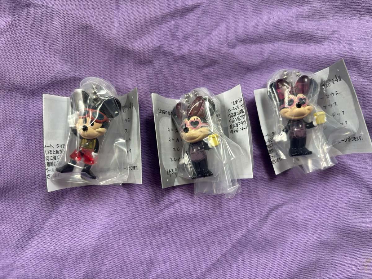 LDH23895749's tweet photo. めじるしアクセサリー　ガチャガチャ　交換

譲)ちいかわ,ハイキュー,カードキャプターさくら,ジュエルペット,ポケモン,おでんくん,お茶猫,エンジェルブルー,ディズニーSUMMER(画像1.2.3枚目)

求)リプ欄(💖のもの),ヨッシー

郵送交換希望 https://t.co/BZKlwJb7pT