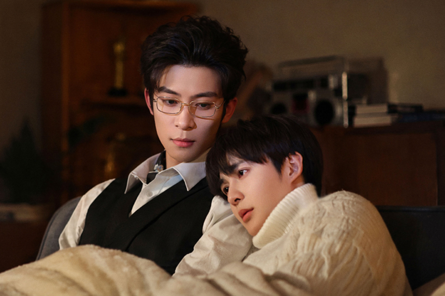 soompi's tweet photo. First Impressions: Taiwanese BL "#BittersweetLove" Delivers A Complicated Forbidden Romance
https://t.co/sCaxaMp3Bp https://t.co/JpyOeFmTSN