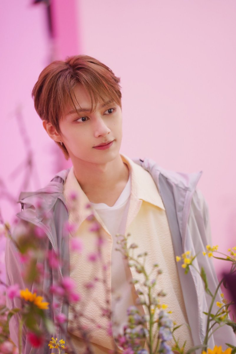 yoonjinbt's tweet photo. 🥀*↺
#Junhao https://t.co/5KjZYZMAIi