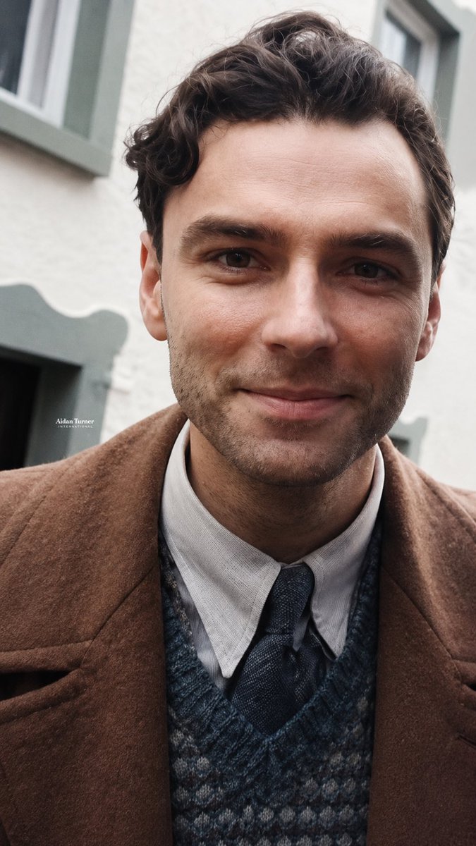 FrancineDupre's tweet photo. Aidan Turner 
Aidan as Jack in the Secret Scripture in 2016 
My new portrait
No disrespectful watermark on his body 
#Aidanturner #Thesecretscripture #Jack #Aidanturnerinternational https://t.co/yFhPRj70yx
