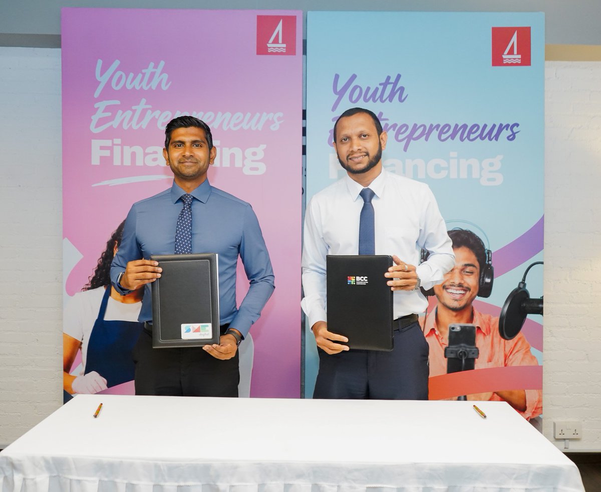SMEdigital_mv's tweet photo. Today, SME Digital and Business Centre Corporation (BCC) signed a Memorandum of Understanding (MoU) to enhance the Youth Entrepreneurship Financing initiative launched in collaboration with Bank of Maldives.
Through this partnership, beneficiaries will receive mentorship, entrepreneurship training, business formalization support, and project monitoring alongside financing, supporting them in building sustainable and successful businesses.
Together, we're investing in the future of Maldivian entrepreneurship.