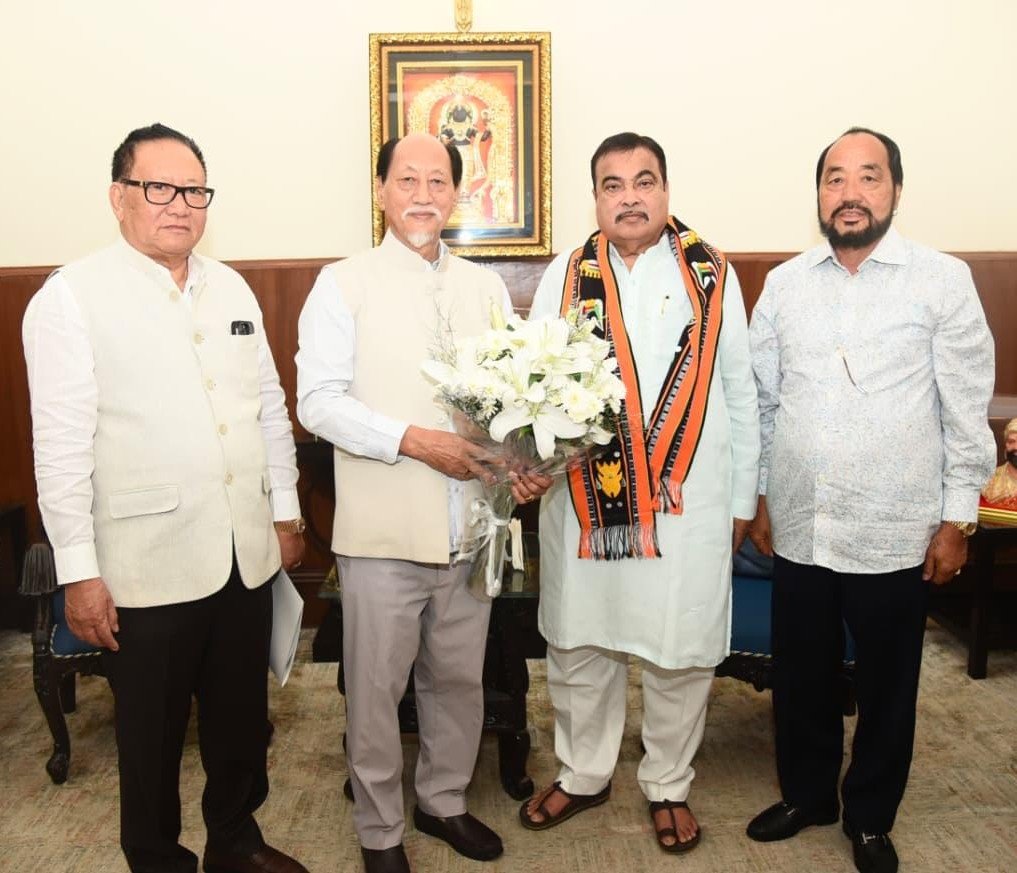 YanthungoPatton's tweet photo. A pleasure to meet Hon'ble Union Minister of Road Transport & Highways (@MORTHIndia), Shri @nitin_gadkari Ji, along with Hon'ble Chief Minister Dr. @Neiphiu_Rio Ji and Hon'ble Deputy Chief Minister Shri @TRZeliang Ji in New Delhi today. We had a productive interaction on matters related to infrastructure development and connectivity.