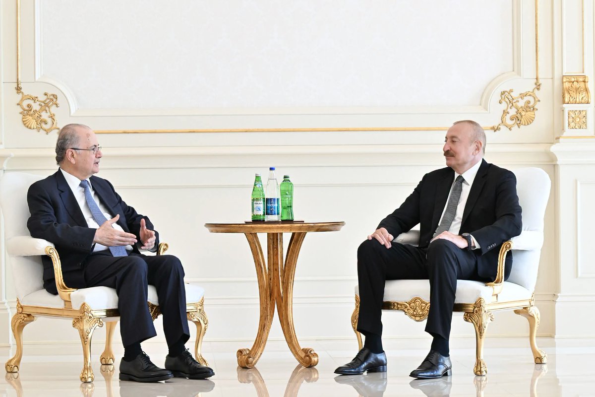 YAP_1992's tweet photo. Prezident İlham Əliyev Fələstin Dövlətinin Baş naziri Məhəmməd Mustafanı qəbul edib.

https://t.co/zTvIbG4vEW https://t.co/IyYPLYCj1A