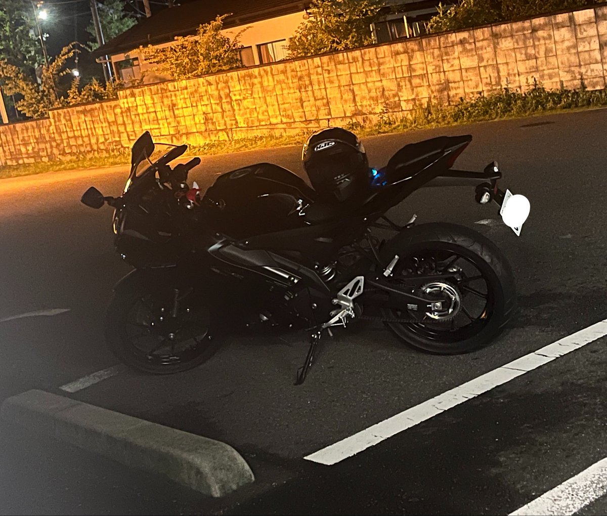 542_5683's tweet photo. #yzfr15 乗ってる人少なすぎませんか！？おんなじ車種の人と走って見いんですけど😇 https://t.co/KHuTEzFOkD