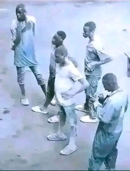 OnlyLamineJr's tweet photo. Njerwa mwatsitsa pa malo polakwika sikuno https://t.co/di2MmllGrv