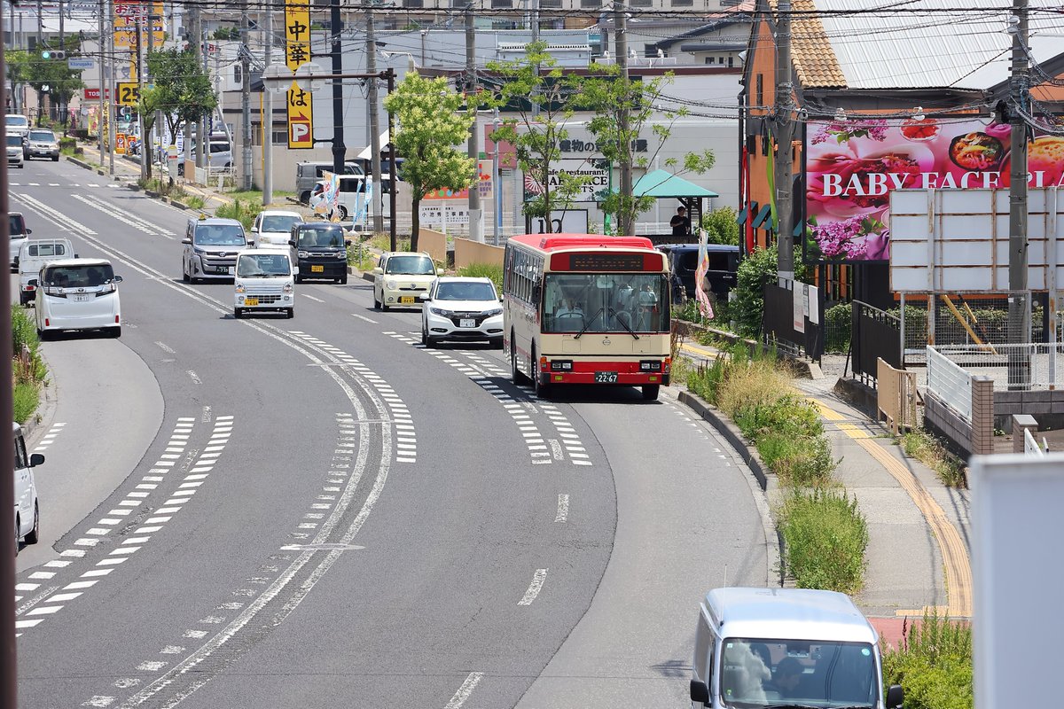 nagaden_bus's tweet photo. はいご注目！！👀
なんと志賀高原シャトル2267号車 Reborn！！
今日はメディア向けのお披露目会でした～！！
9月に何かあるかも？？？
#志賀高原シャトル https://t.co/2f39t35bLu