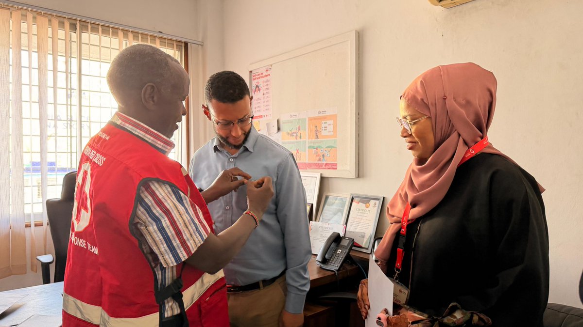krcs_mombasa's tweet photo. Today, we had the honour of hosting the County Secretary at the Kenya Red Cross Mombasa Branch. During the visit, the County Secretary was officially enrolled as a Kenya Red Cross Life Member,followed by an orientation of our branch operations
#KenyaRedCross #Mombasa #LifeMember https://t.co/YRGavz9kKv