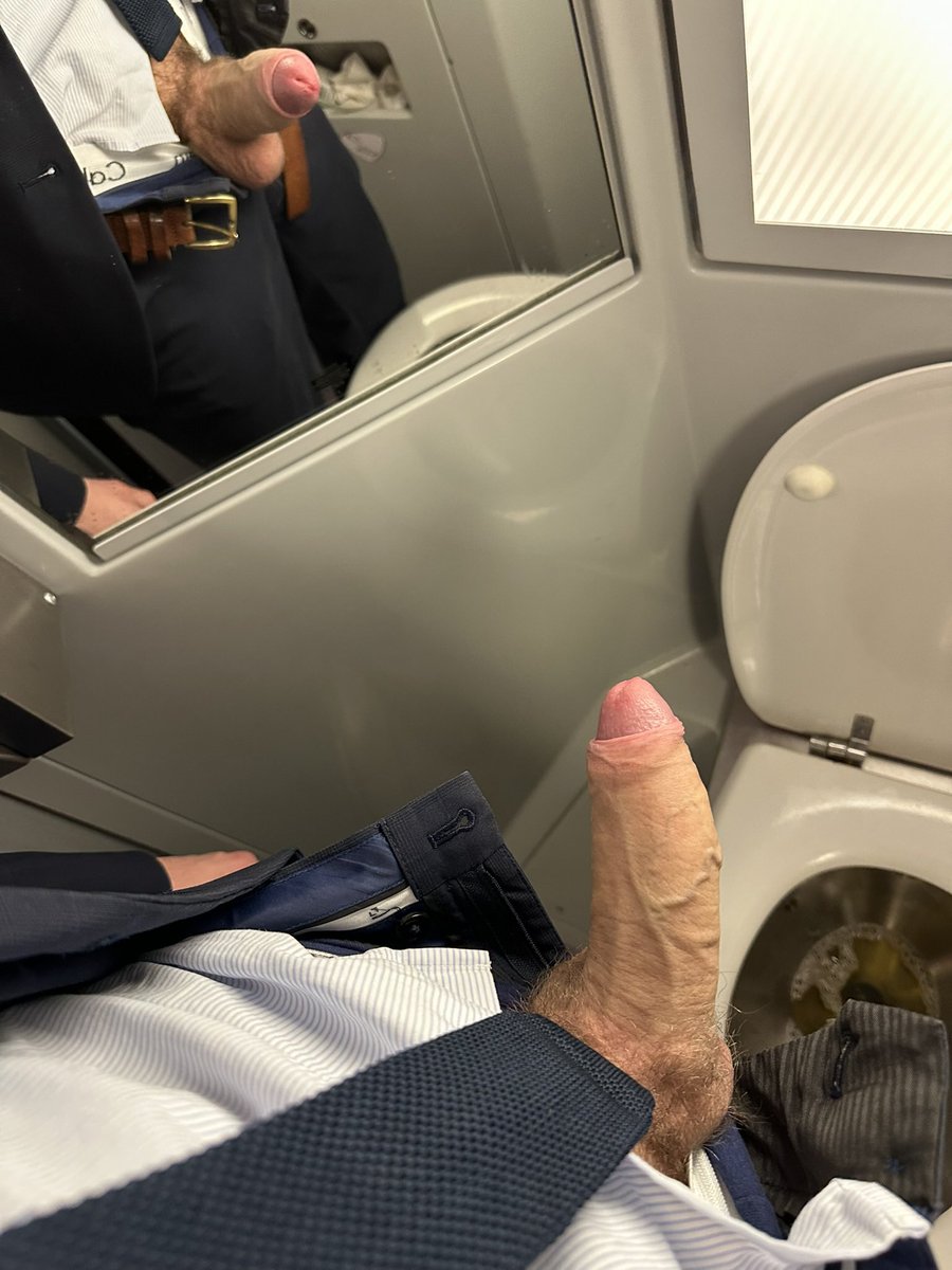 SKINNYBOY2401's tweet photo. Ça va être très chaud, rejoins-moi sur Brozr pour une cam ejac à 11h00 dans le TGV !🍌💦

➡️ https://t.co/9sUCMAobTh https://t.co/GUyeRX3Z1n