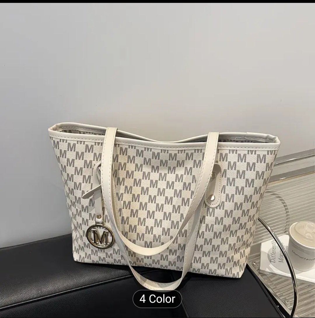 Joconcepts03's tweet photo. Tote bag: 12,500
Available as seen for pickup/delivery.
📍Asaba https://t.co/j2ubRdoJQG