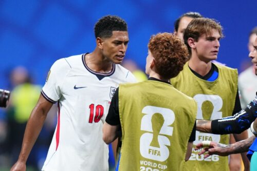 北中米W杯】イングランド代表MFベリンガム、試合後に相手選手を