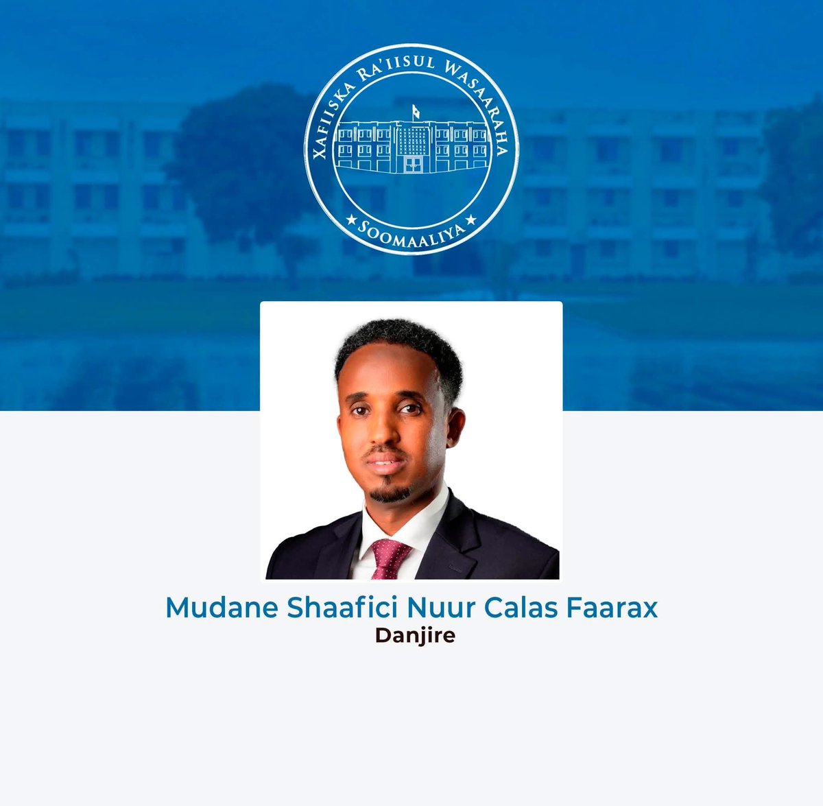 MOFASomalia's tweet photo. The Federal Cabinet has promoted Shaafici Nur Alas, Chief of Staff at the Ministry of Foreign Affairs and International Cooperation, to the rank of Ambassador and approved Abdifatah Mohamed Ibrahim as Ambassador. Congratulations and best wishes as they serve Somalia. 🇸🇴 https://t.co/YNg7UnCUVa