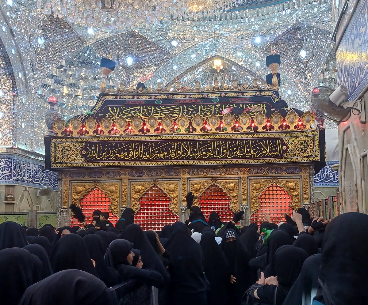 gelareh_33's tweet photo. اباالفضل علمدار خامنه‌ای نگهدار 

#حرم_اباالفضل https://t.co/cF6UMCmOQL