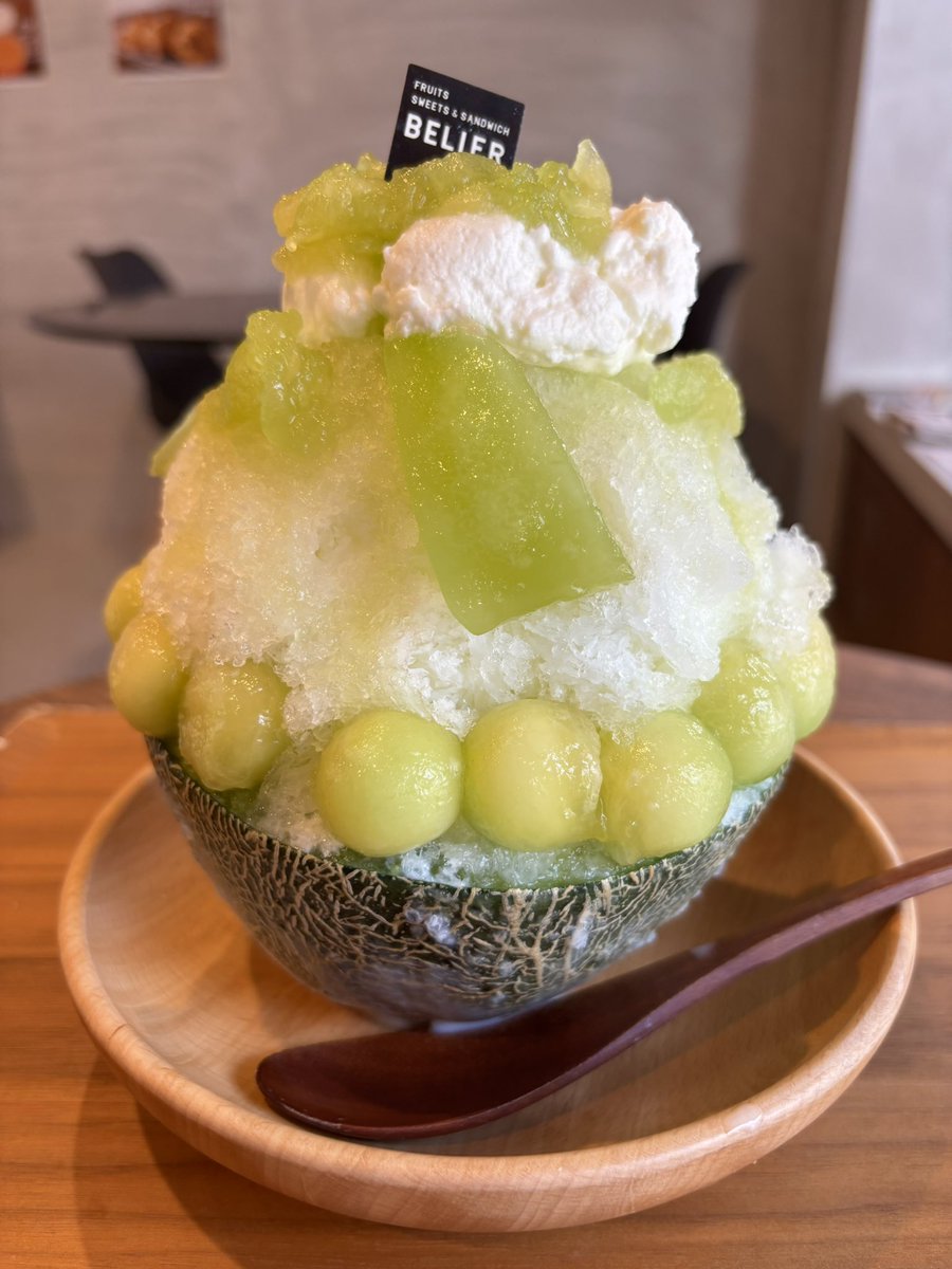 Reabell's tweet photo. メロンかき氷🍈🍧😆
市場直送の新鮮メロンが甘くて水々しい✨
最後までずーっと美味かった‼️
#桑名かき氷街道2026
#belier https://t.co/jAMgDpfEdh