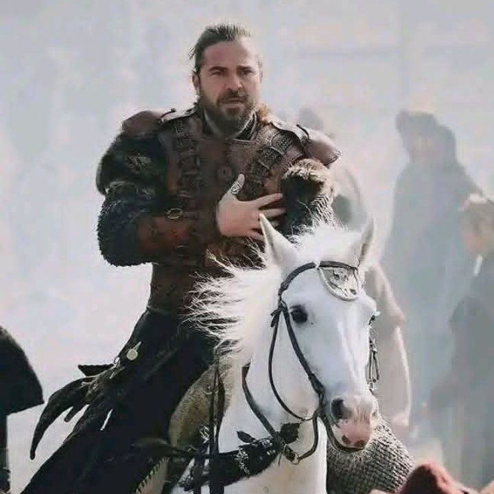 alaamarwan444's tweet photo. مَن مَات مُنذ ساعة كان يُشبهنا ، يُشبهنا في غفلتنا 
فاستغفِروا https://t.co/vx6PJ2qr5B
