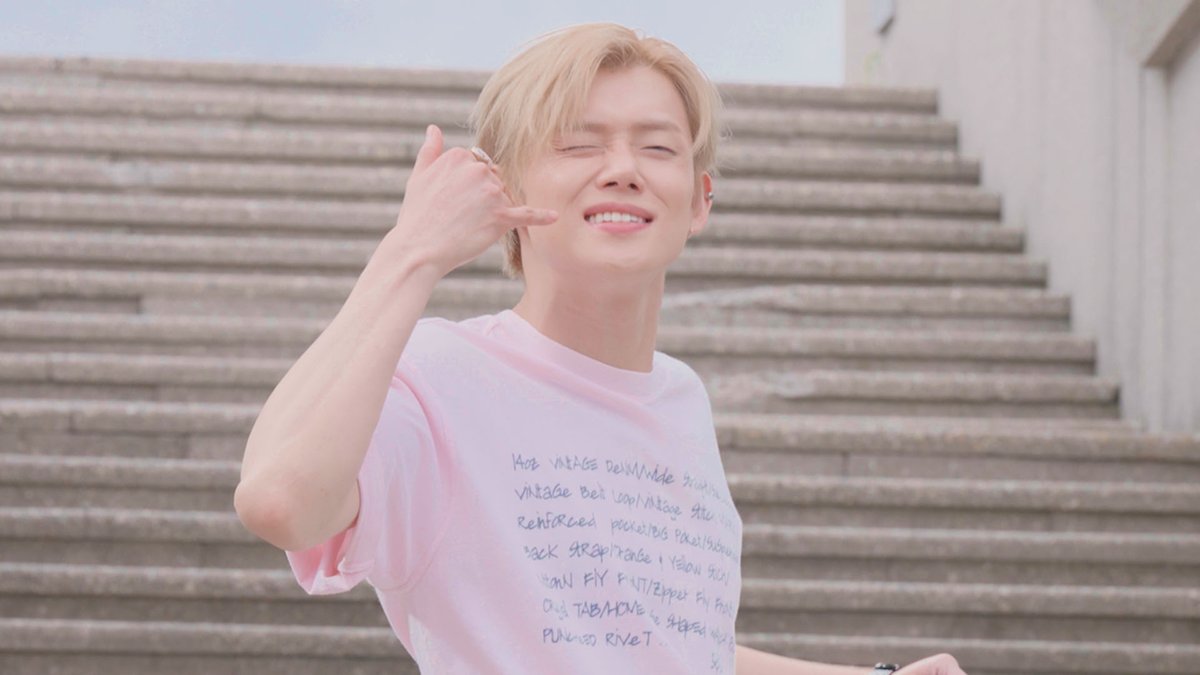 TXT_bighit's tweet photo. ‘Ice Cream’ MV Behind the Scenes | NO LABELS: PART 02 | 연준 (YEONJUN)
(https://t.co/iJ91ujWivF)

#YEONJUN #연준 
#YEONJUN_IceCream #NOLABELS_PART02 #TXT https://t.co/5gCcnvVPWG